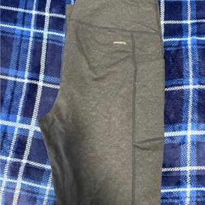 Mondetta Women's Grey Leggings with Side Pocket